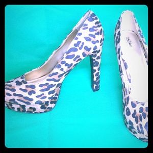 Mossimo platform heels
